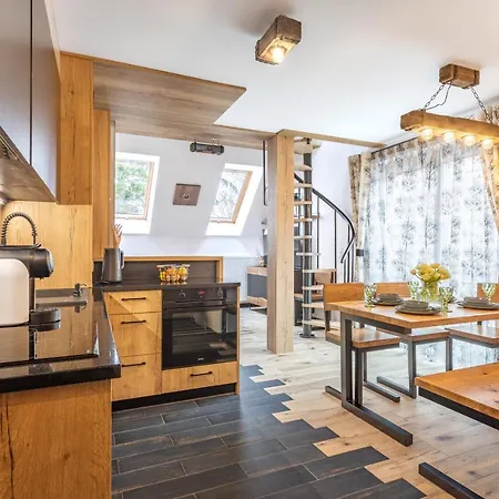 Park B31-z Dostepem Do Basenu, Sauny, Jacuzzi, Silowni Lägenhet *