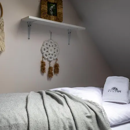 Park B31-z Dostepem Do Basenu, Sauny, Jacuzzi, Silowni Apartment