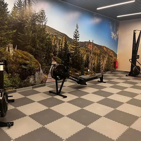 Park B31-z Dostepem Do Basenu, Sauny, Jacuzzi, Silowni